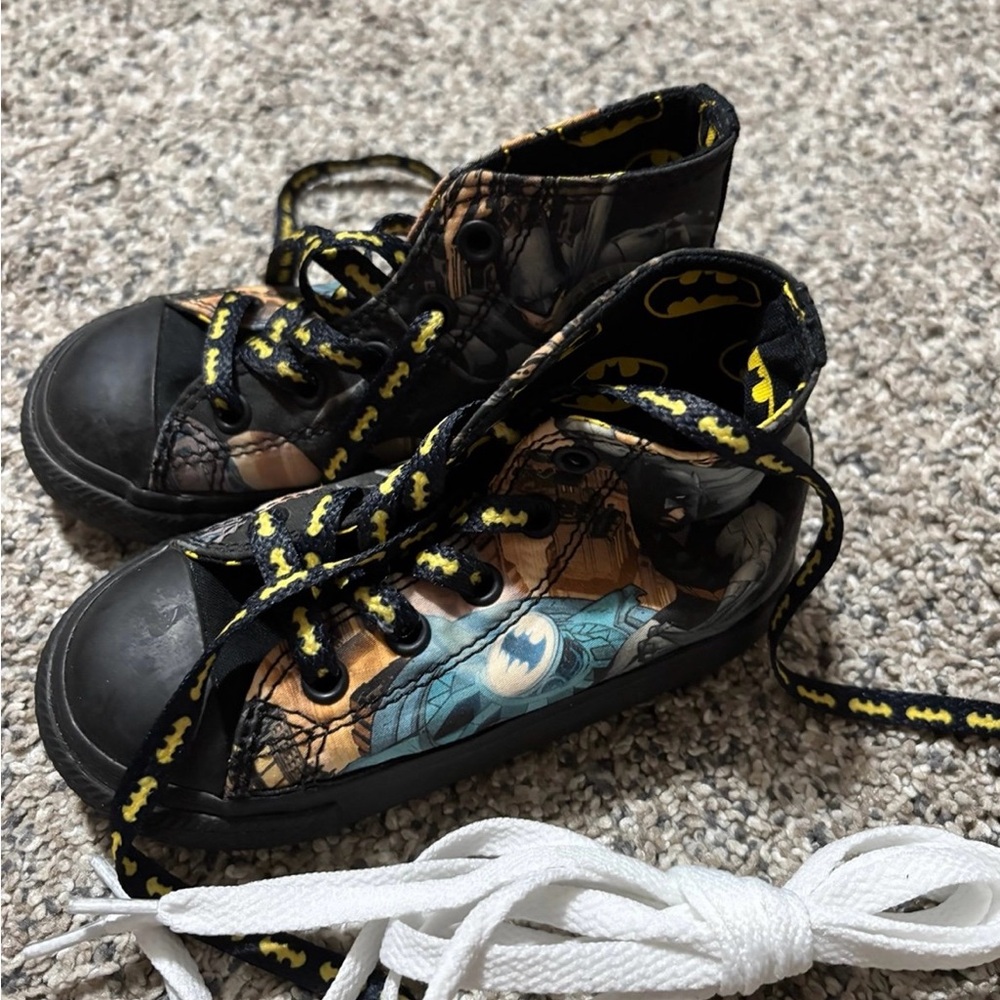 Converse Black Batman Kids High-Top Sneakers